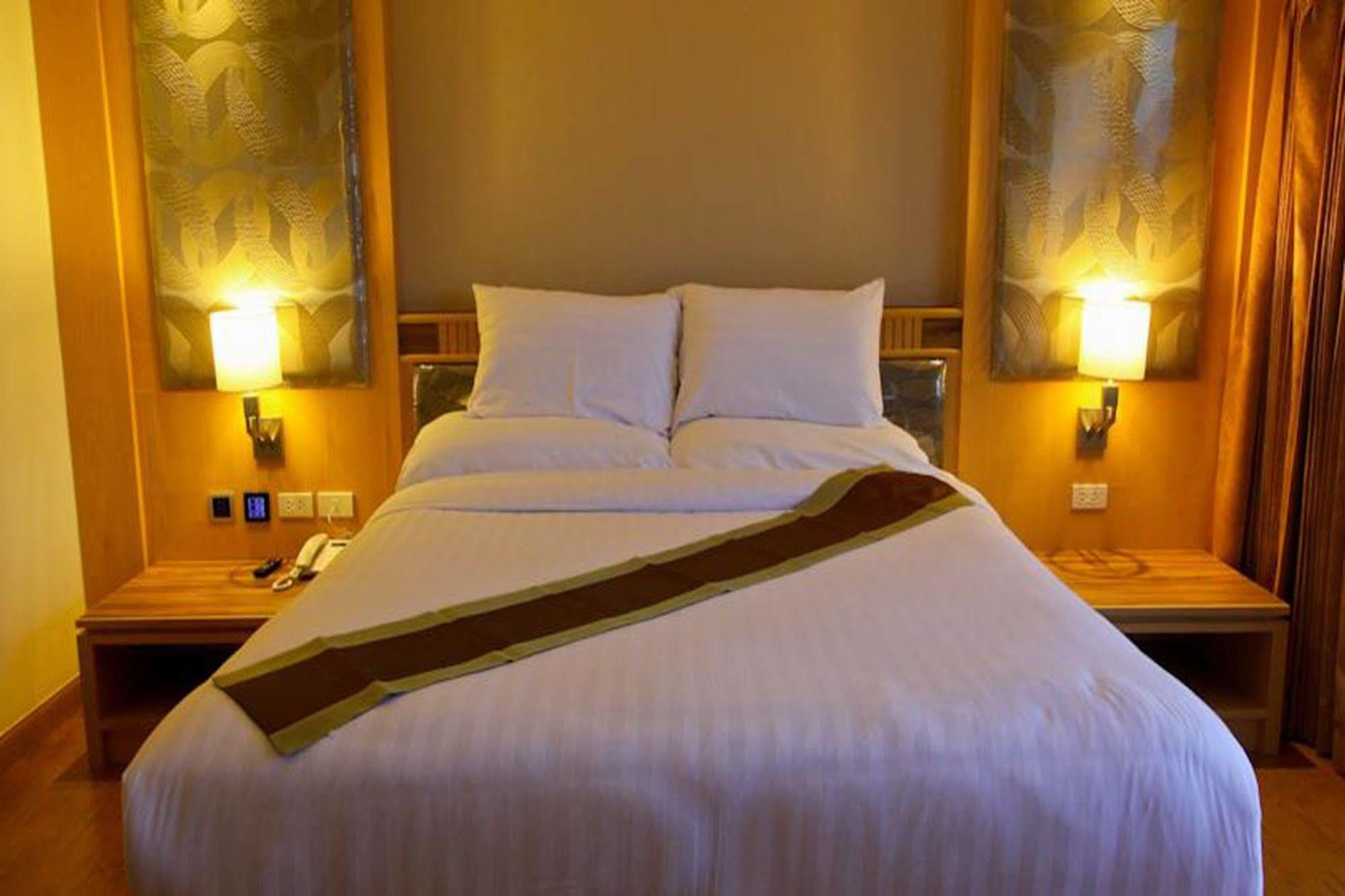 Kitlada Hotel Udonthani Dış mekan fotoğraf