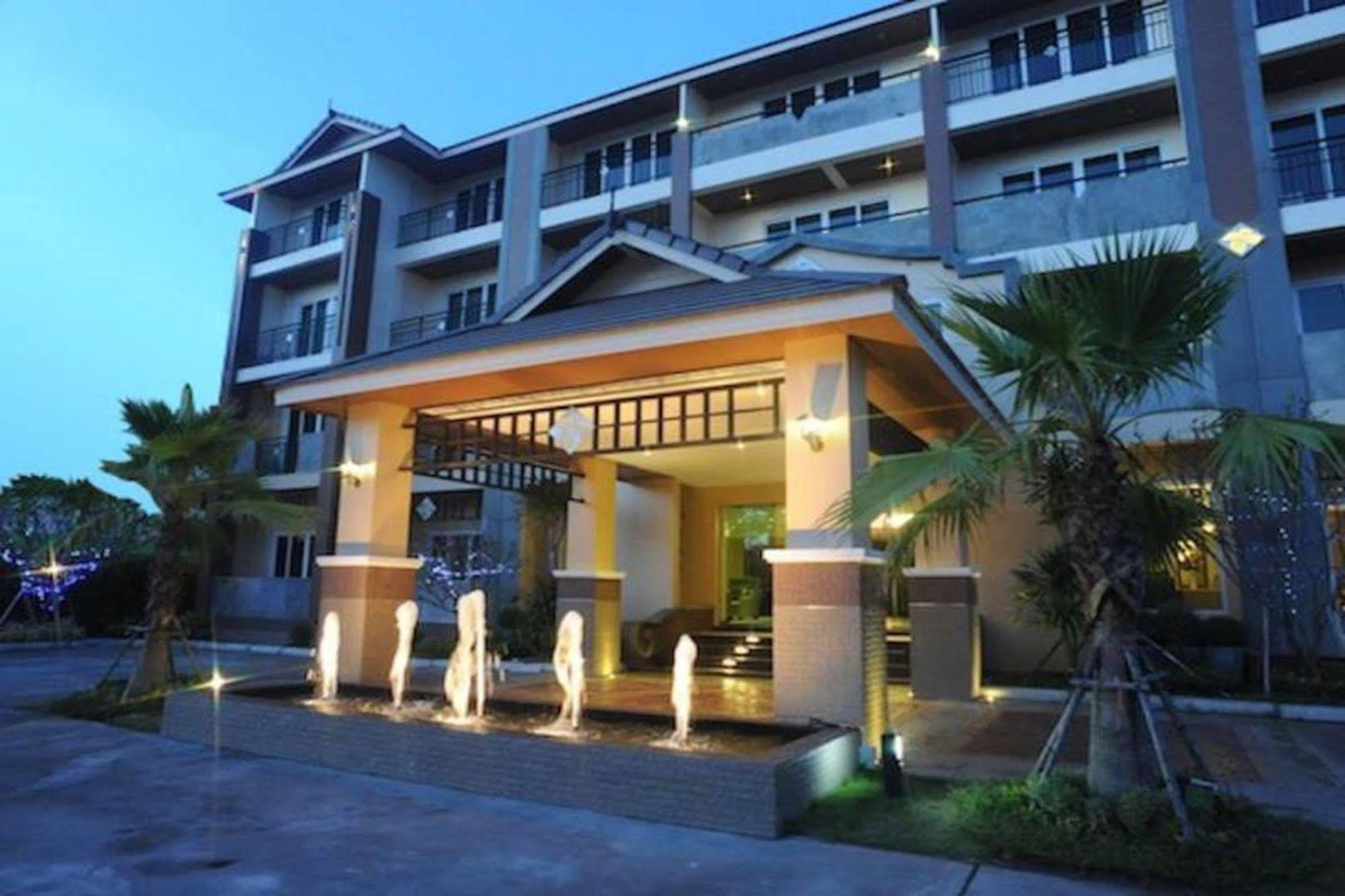 Kitlada Hotel Udonthani Dış mekan fotoğraf