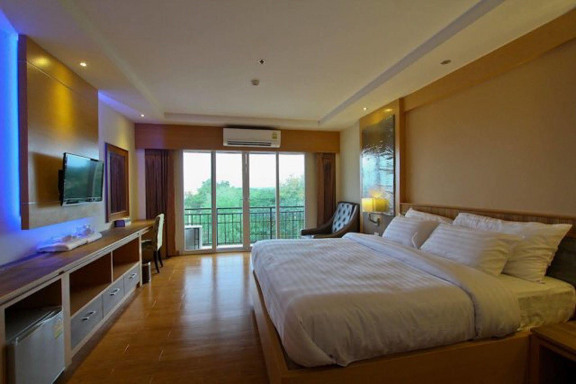 Kitlada Hotel Udonthani Dış mekan fotoğraf