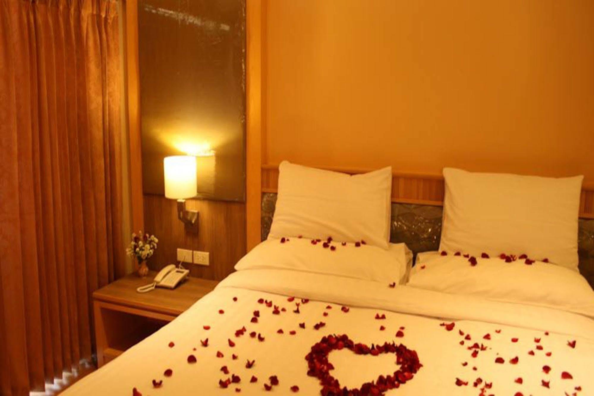 Kitlada Hotel Udonthani Dış mekan fotoğraf