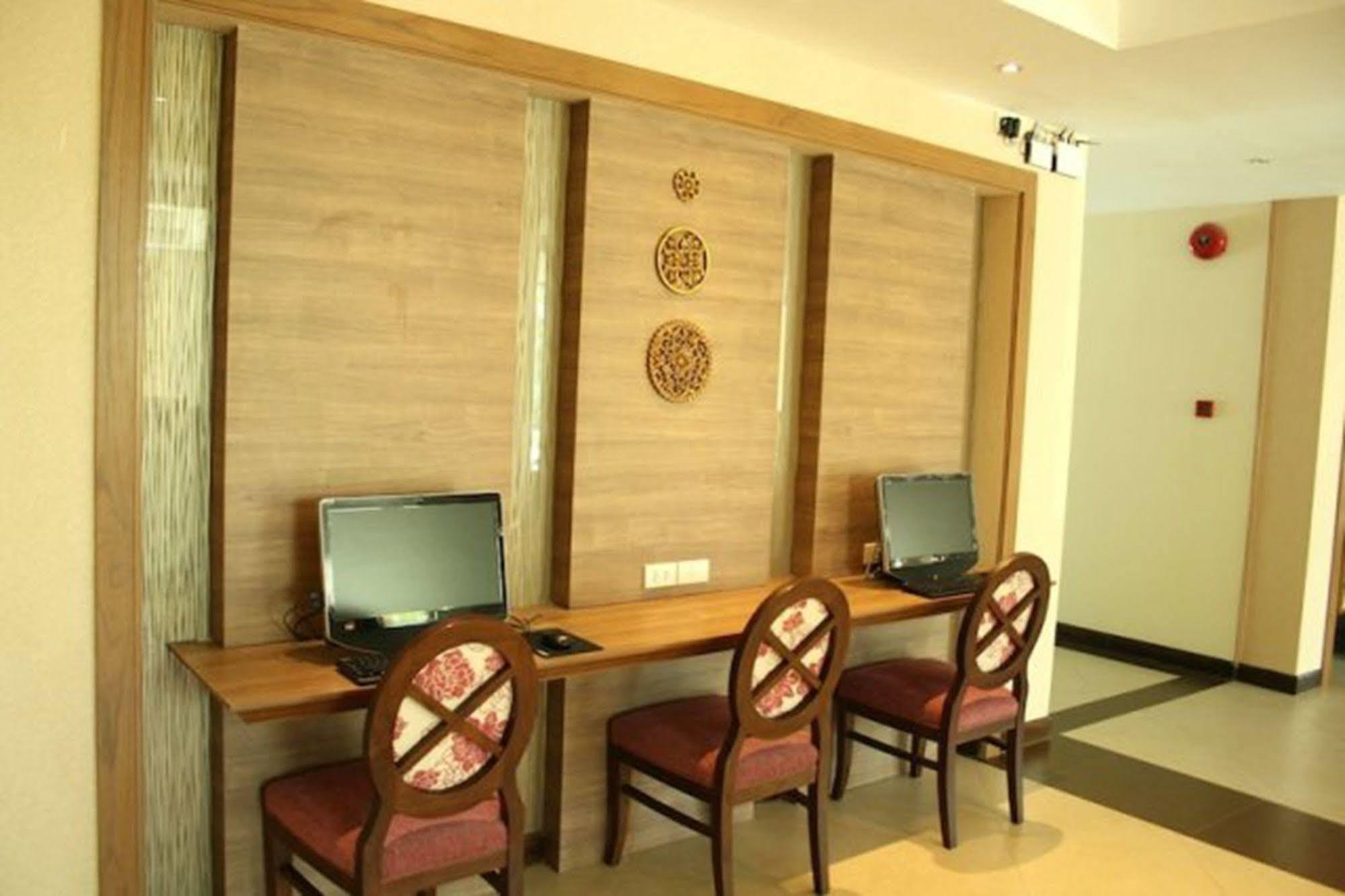 Kitlada Hotel Udonthani Dış mekan fotoğraf